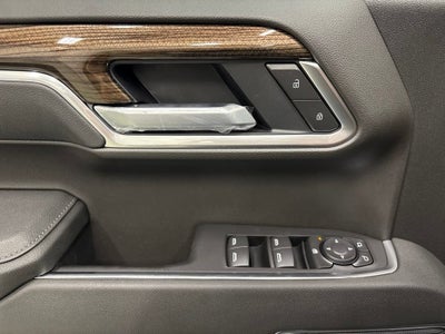 2026 Chevrolet Silverado 1500 RST Crew Cab Short Box 4WD