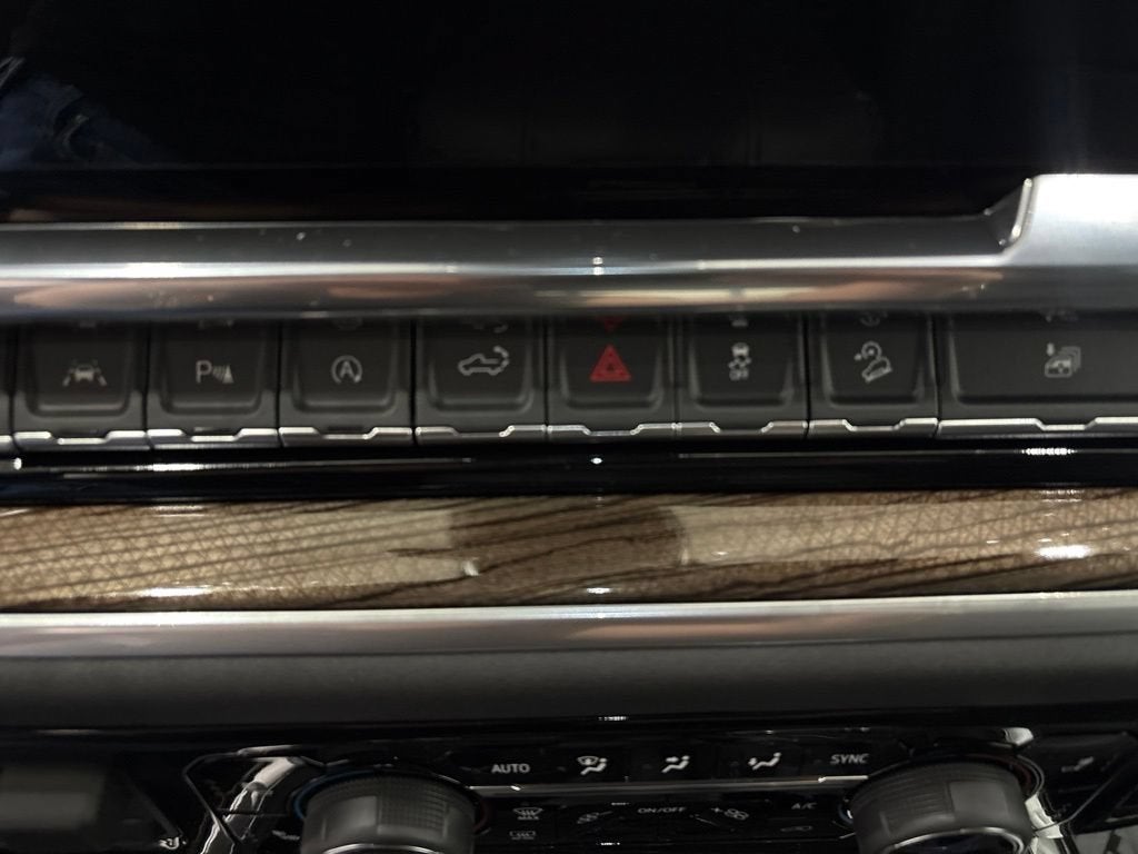 2026 Chevrolet Silverado 1500 RST Crew Cab Short Box 4WD
