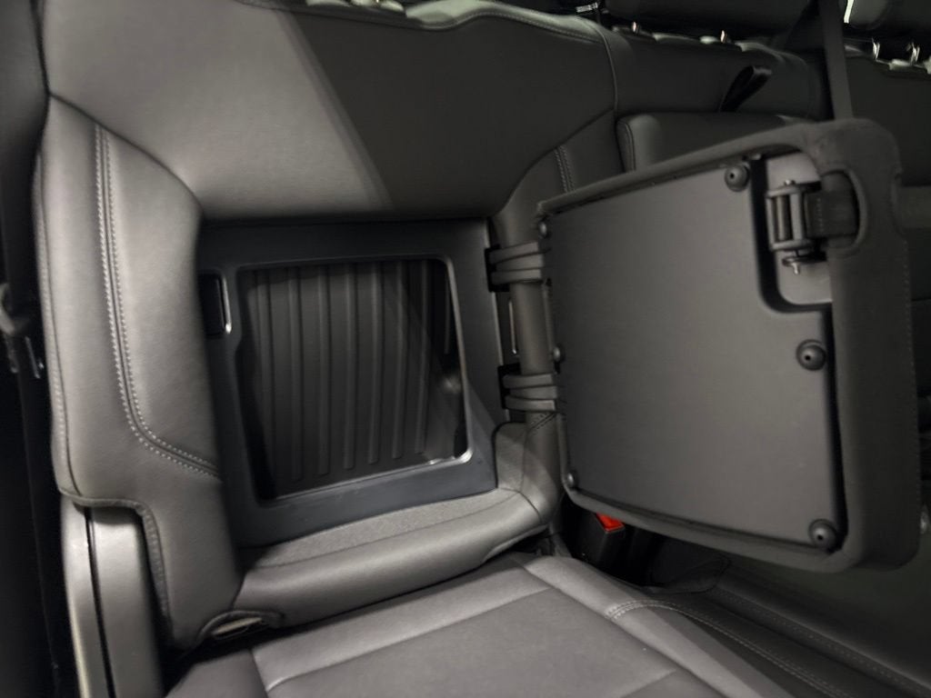 2026 Chevrolet Silverado 1500 RST Crew Cab Short Box 4WD