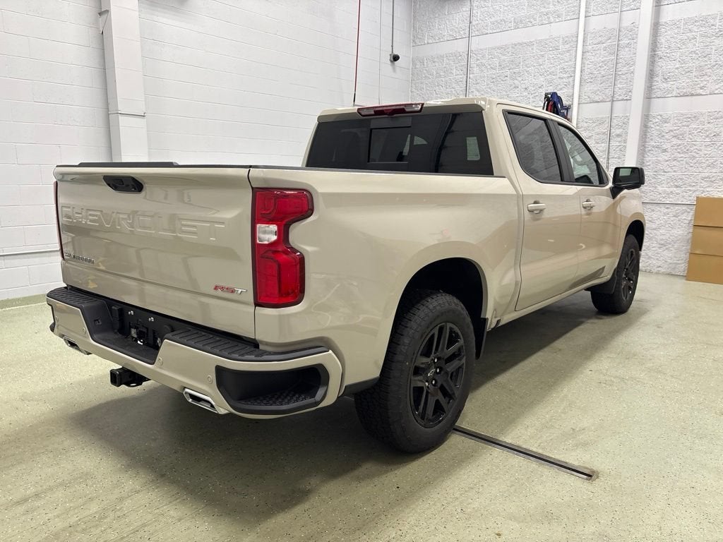 2026 Chevrolet Silverado 1500 RST Crew Cab Short Box 4WD