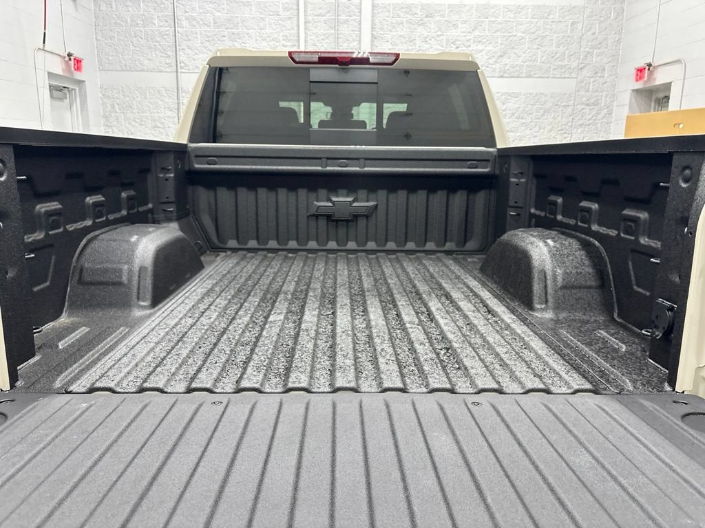 2026 Chevrolet Silverado 1500 RST Crew Cab Short Box 4WD