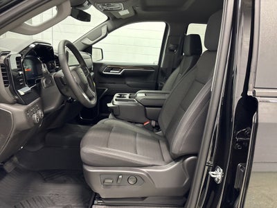 2026 Chevrolet Silverado 1500 RST Crew Cab Short Box 4WD