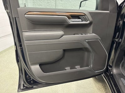 2026 Chevrolet Silverado 1500 RST Crew Cab Short Box 4WD