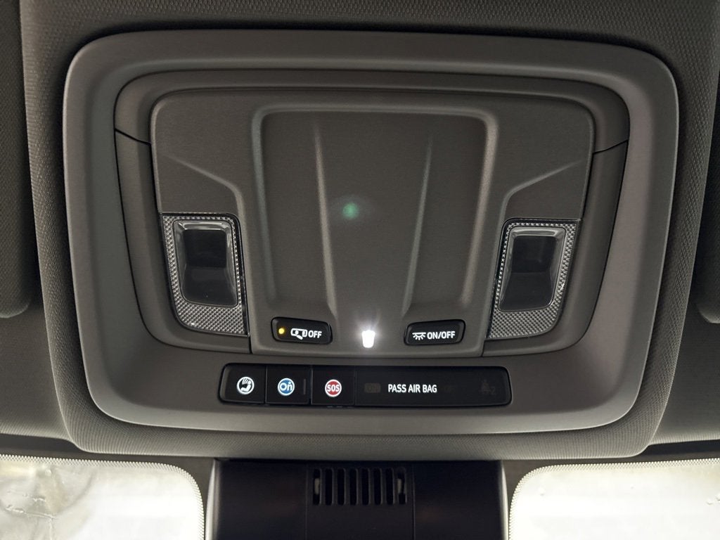 2026 Chevrolet Silverado 1500 RST Crew Cab Short Box 4WD