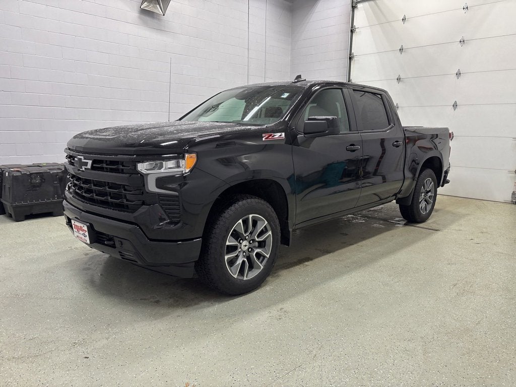 2026 Chevrolet Silverado 1500 RST Crew Cab Short Box 4WD