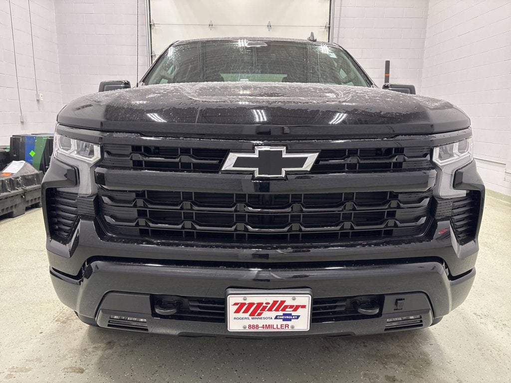 2026 Chevrolet Silverado 1500 RST Crew Cab Short Box 4WD
