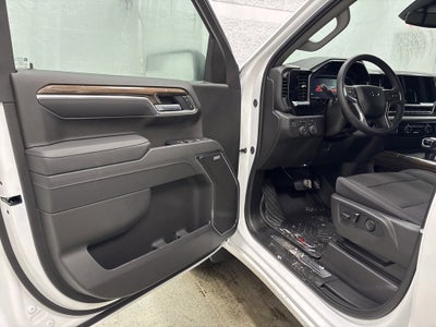 2026 Chevrolet Silverado 1500 RST Crew Cab Short Box 4WD