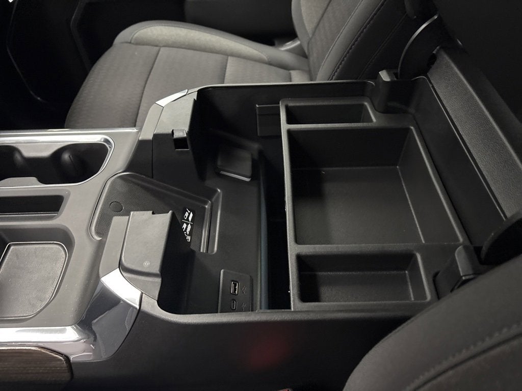 2026 Chevrolet Silverado 1500 RST Crew Cab Short Box 4WD