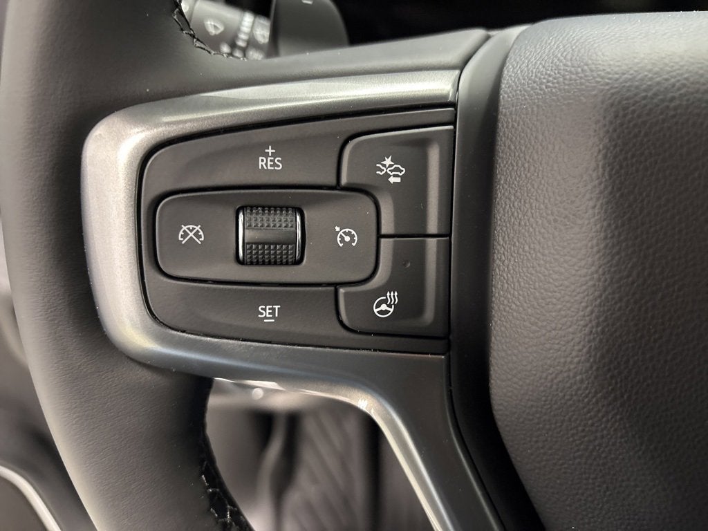 2026 Chevrolet Silverado 1500 RST Crew Cab Short Box 4WD