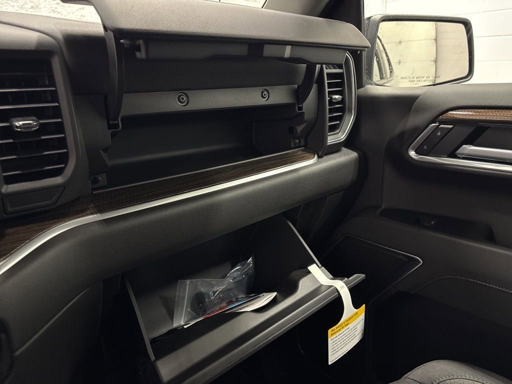 2026 Chevrolet Silverado 1500 RST Crew Cab Short Box 4WD