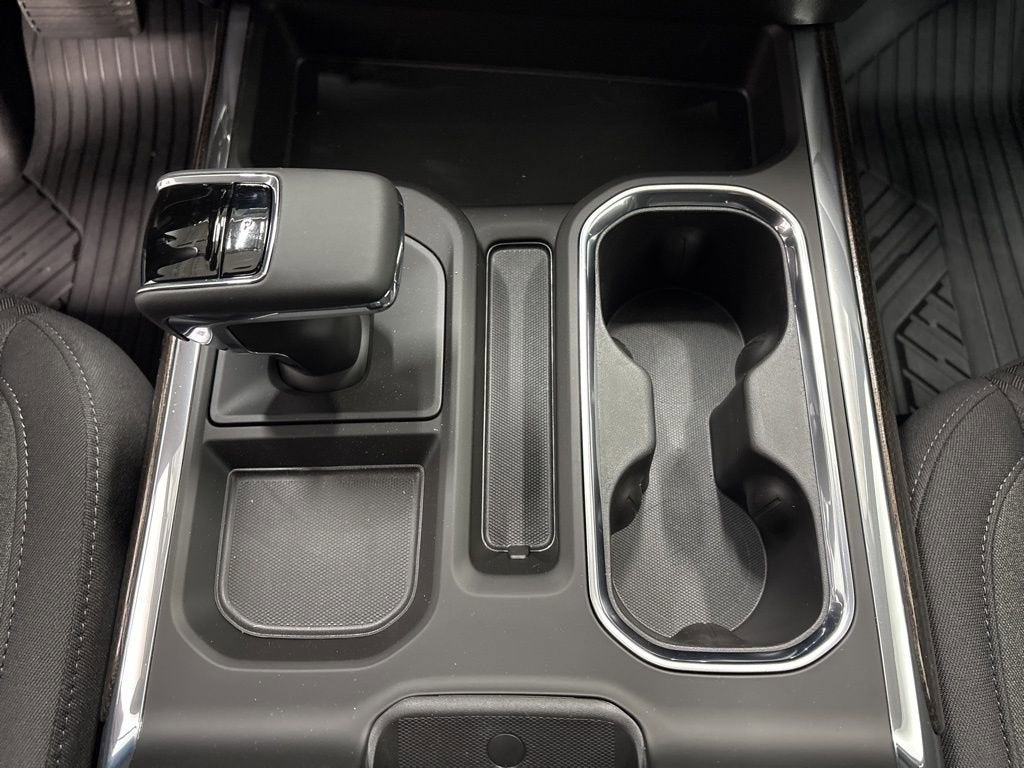 2026 Chevrolet Silverado 1500 RST Crew Cab Short Box 4WD