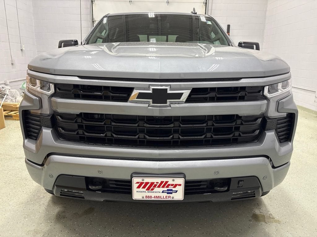 2026 Chevrolet Silverado 1500 RST Crew Cab Short Box 4WD