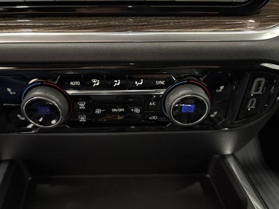 2026 Chevrolet Silverado 1500 RST Crew Cab Short Box 4WD