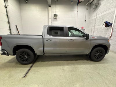 2026 Chevrolet Silverado 1500 RST Crew Cab Short Box 4WD