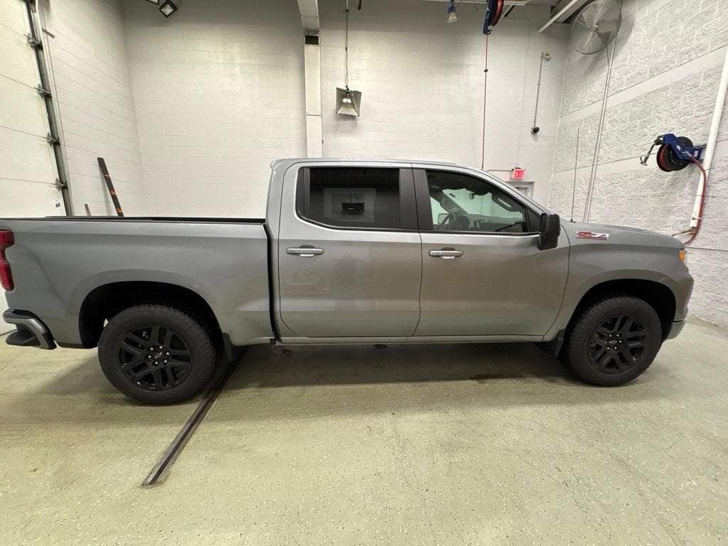 2026 Chevrolet Silverado 1500 RST Crew Cab Short Box 4WD