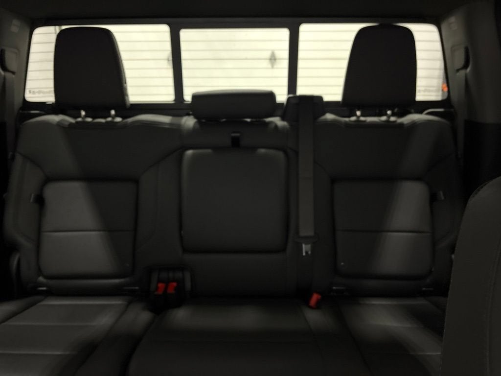 2026 Chevrolet Silverado 1500 RST Crew Cab Short Box 4WD