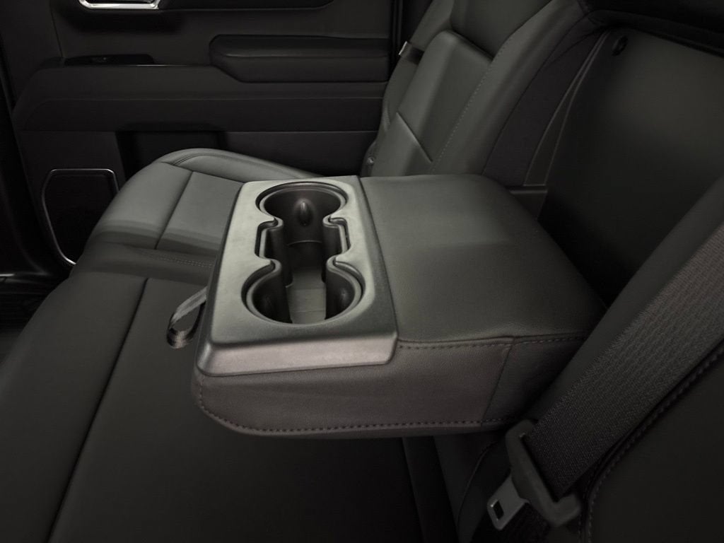 2026 Chevrolet Silverado 1500 RST Crew Cab Short Box 4WD