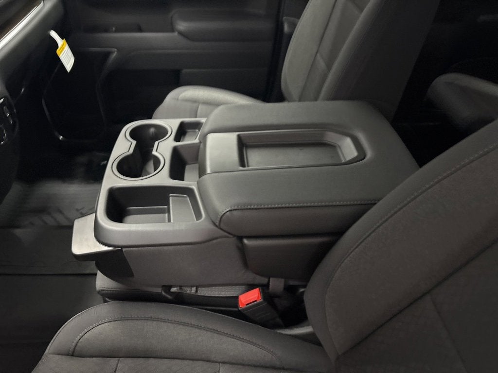 2026 Chevrolet Silverado 1500 RST Crew Cab Short Box 4WD