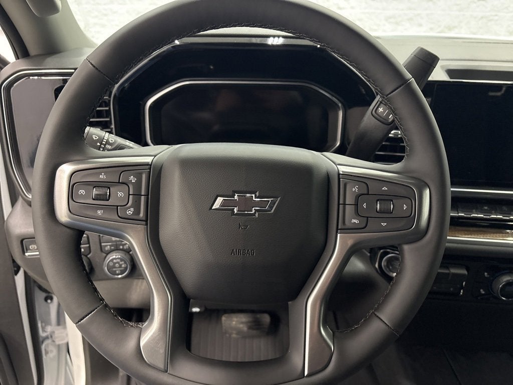 2026 Chevrolet Silverado 1500 RST Crew Cab Short Box 4WD