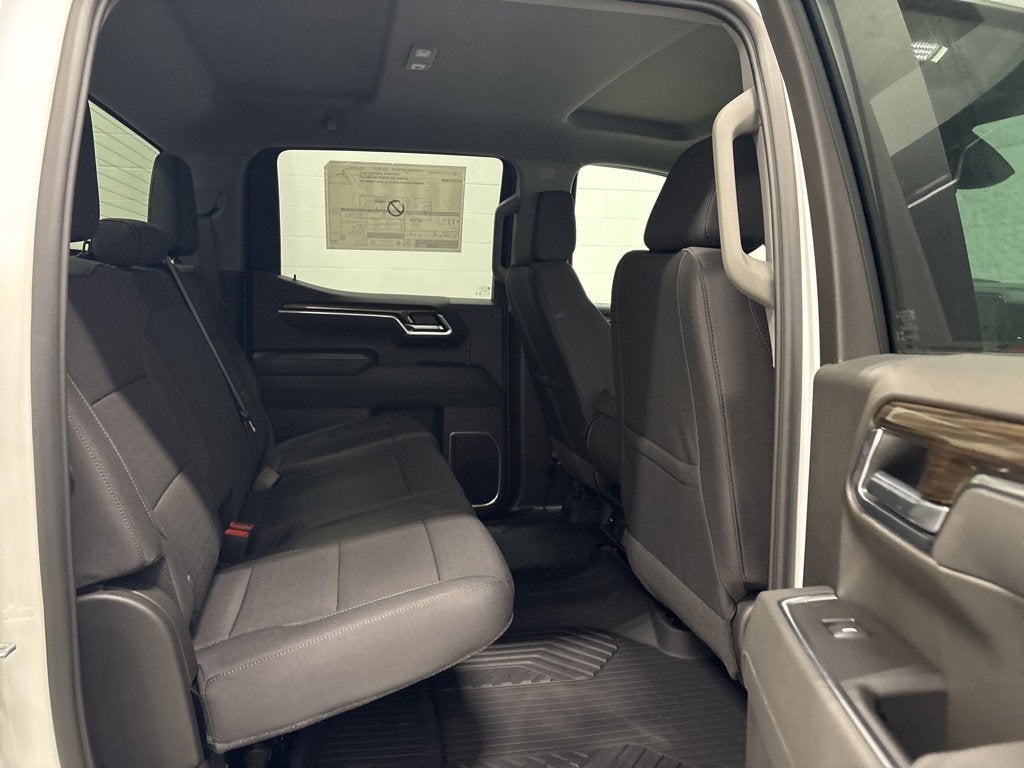 2026 Chevrolet Silverado 1500 RST Crew Cab Short Box 4WD