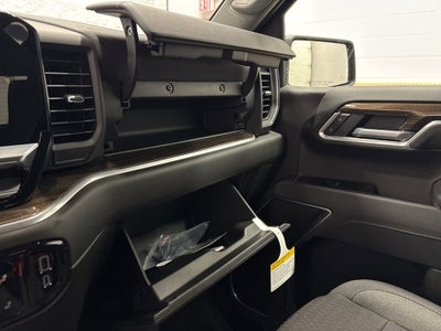 2026 Chevrolet Silverado 1500 RST Crew Cab Short Box 4WD