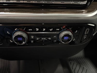 2026 Chevrolet Silverado 1500 RST Crew Cab Short Box 4WD