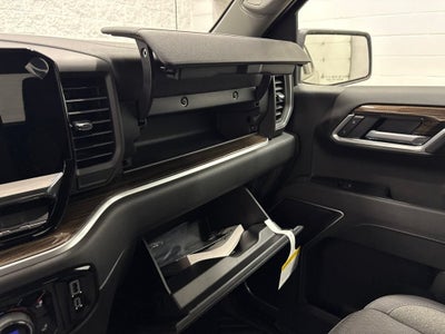 2026 Chevrolet Silverado 1500 RST Crew Cab Short Box 4WD