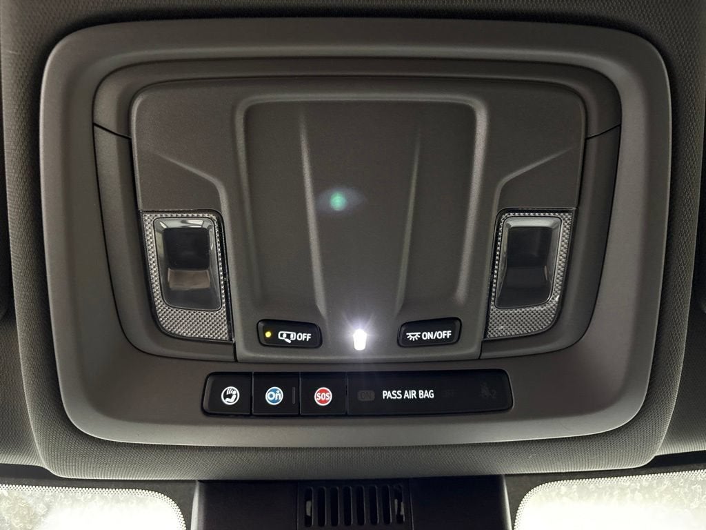 2026 Chevrolet Silverado 1500 RST Crew Cab Short Box 4WD