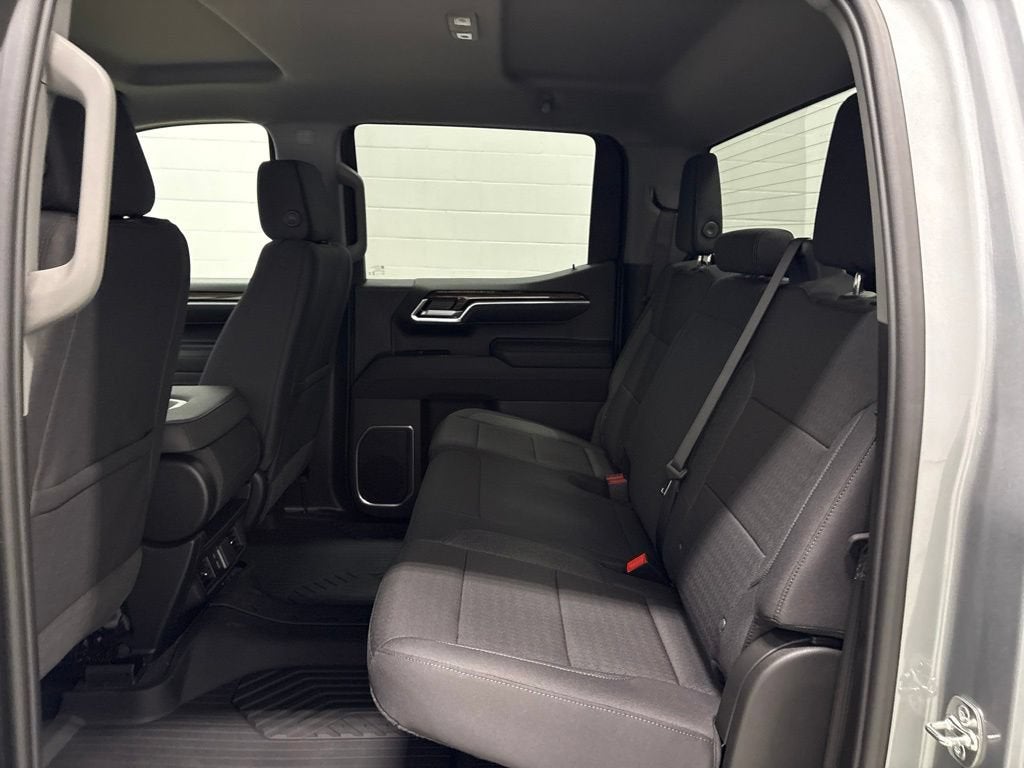 2026 Chevrolet Silverado 1500 RST Crew Cab Short Box 4WD