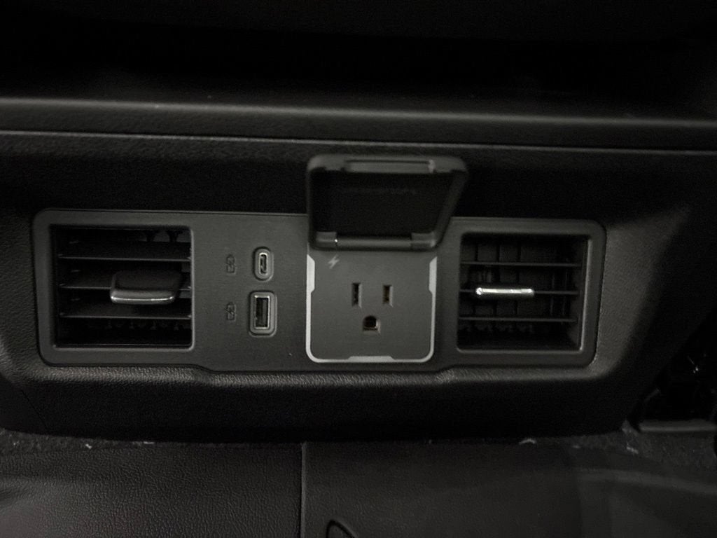 2026 Chevrolet Silverado 1500 RST Crew Cab Short Box 4WD