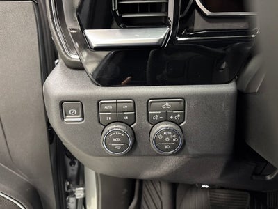 2026 Chevrolet Silverado 1500 RST Crew Cab Short Box 4WD
