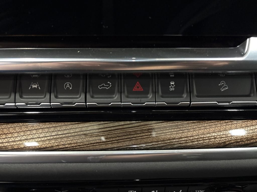 2026 Chevrolet Silverado 1500 RST Crew Cab Short Box 4WD