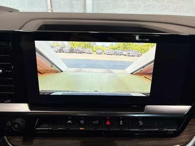 2026 Chevrolet Silverado 1500 RST Crew Cab Short Box 4WD