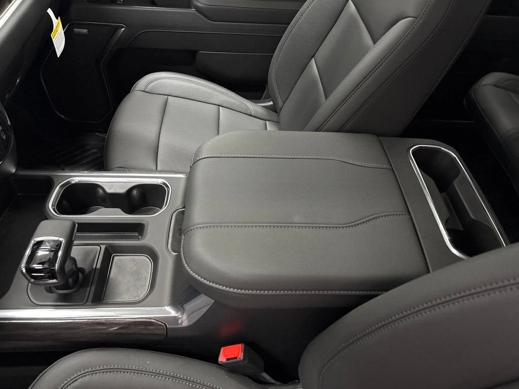 2026 Chevrolet Silverado 1500 LTZ Crew Cab Short Box 4WD