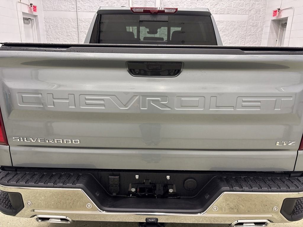 2026 Chevrolet Silverado 1500 LTZ Crew Cab Short Box 4WD