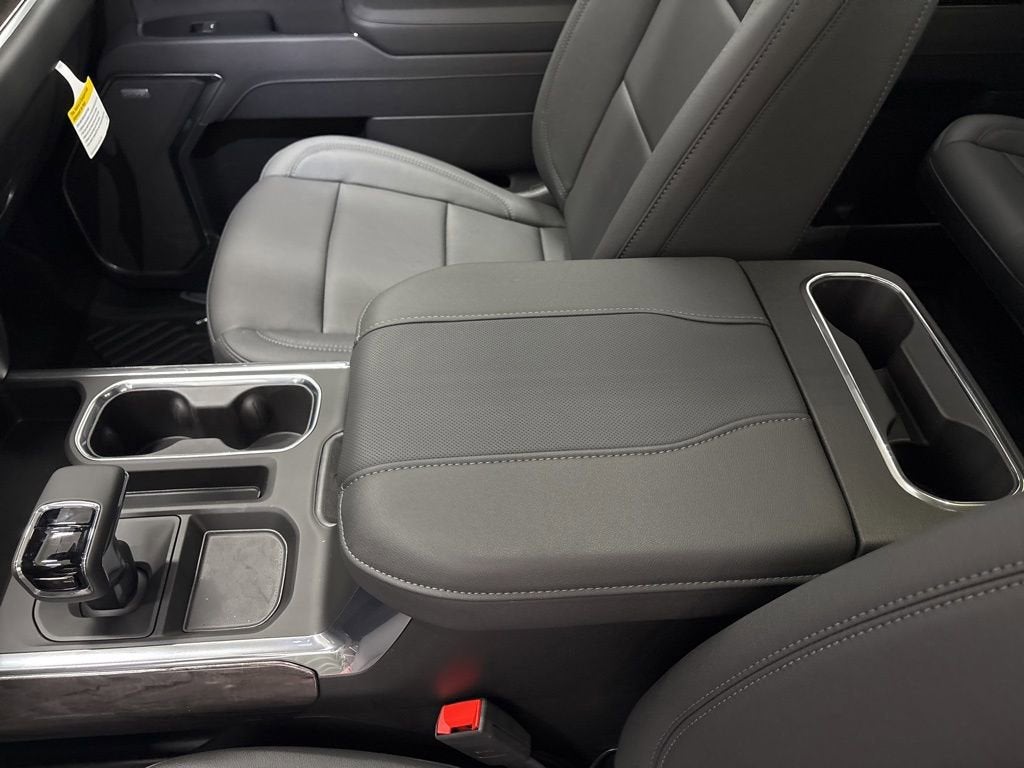 2026 Chevrolet Silverado 1500 LTZ Crew Cab Short Box 4WD