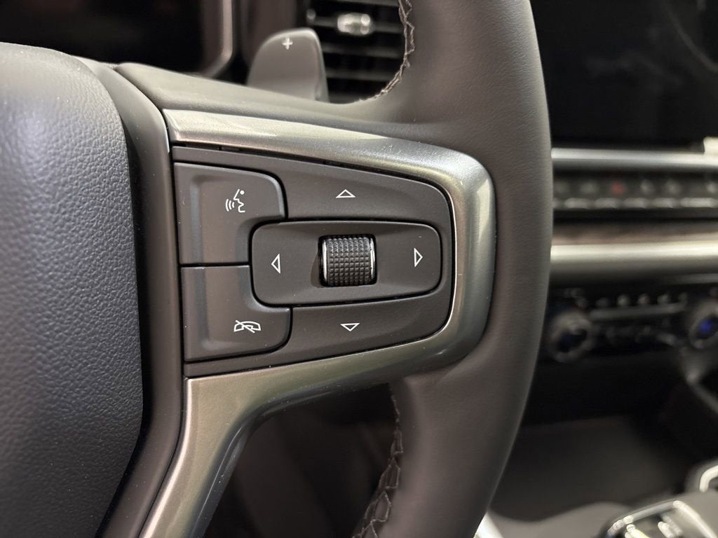 2026 Chevrolet Silverado 1500 LTZ Crew Cab Short Box 4WD