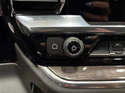 2026 Chevrolet Silverado 1500 LTZ Crew Cab Short Box 4WD