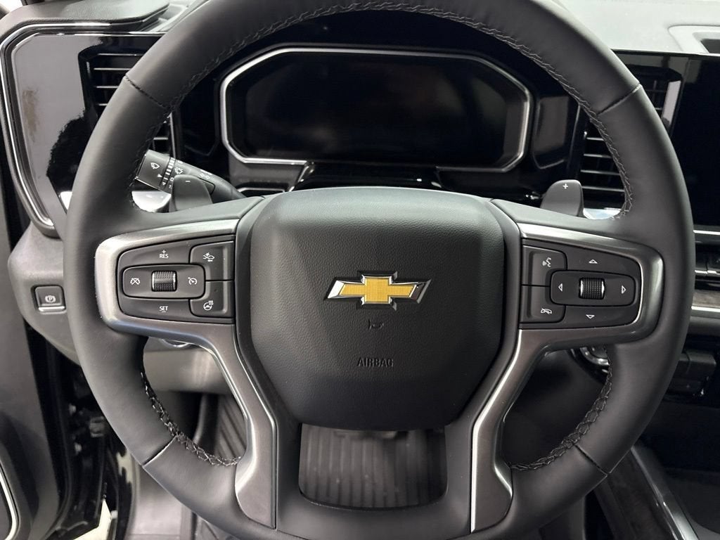 2026 Chevrolet Silverado 1500 LTZ Crew Cab Short Box 4WD