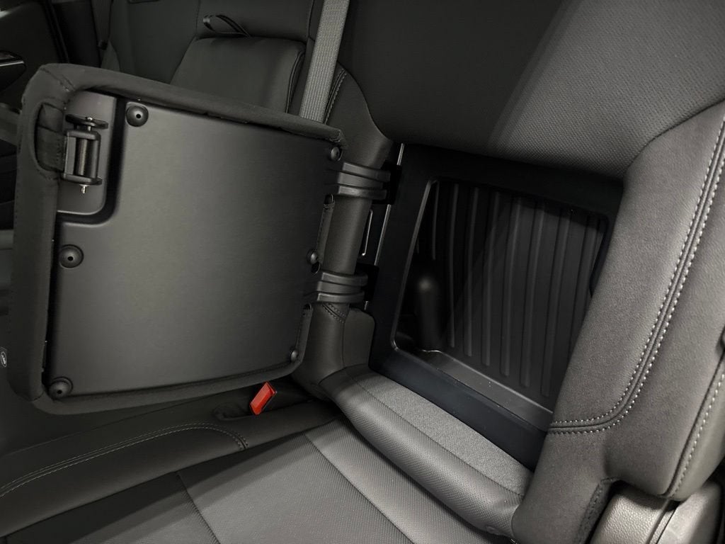 2026 Chevrolet Silverado 1500 LTZ Crew Cab Short Box 4WD