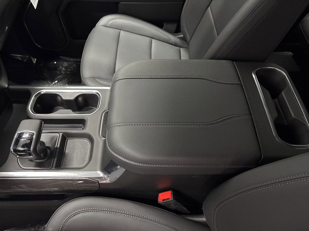 2026 Chevrolet Silverado 1500 LTZ Crew Cab Short Box 4WD