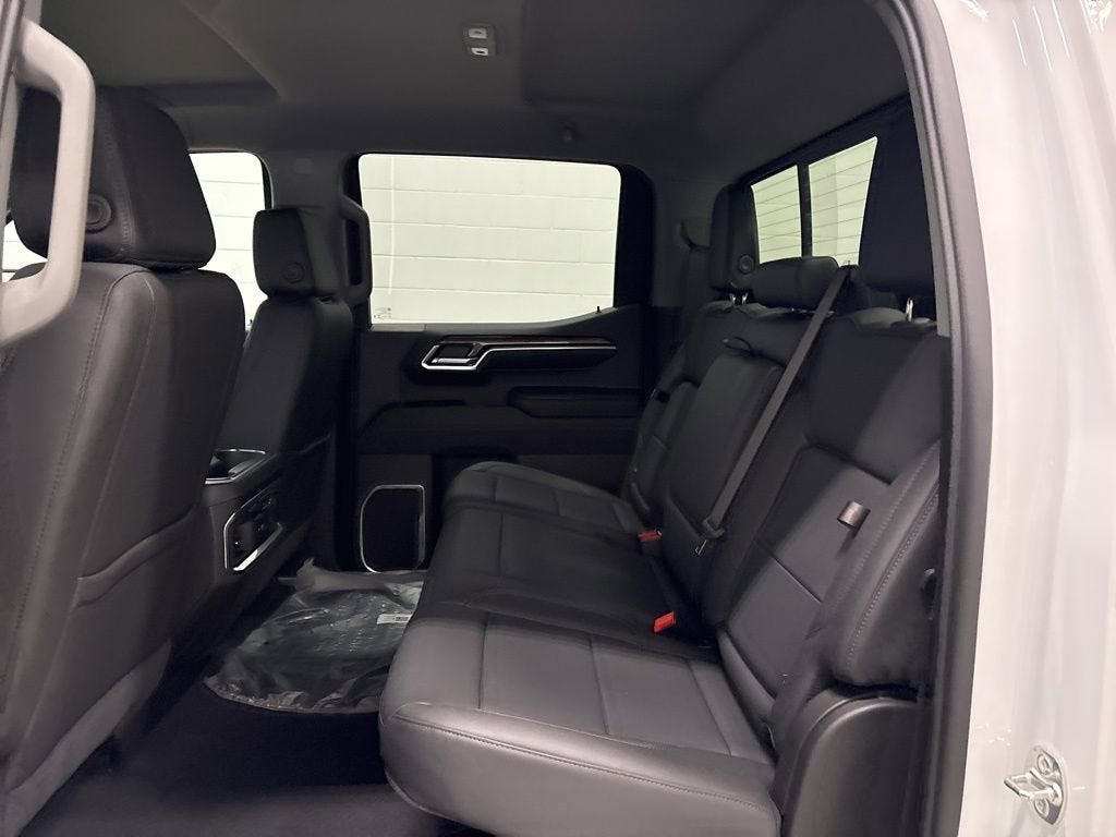 2026 Chevrolet Silverado 1500 LTZ Crew Cab Short Box 4WD