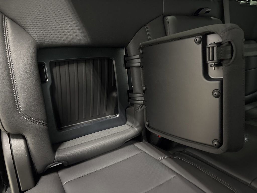 2026 Chevrolet Silverado 1500 LTZ Crew Cab Short Box 4WD