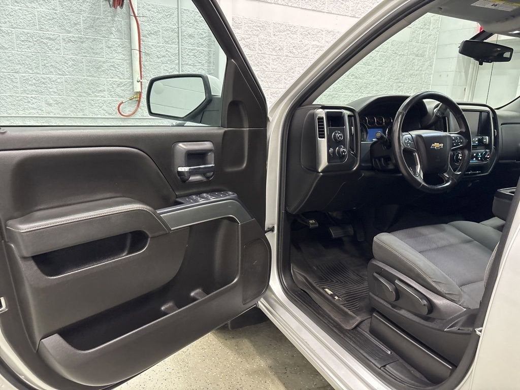 2019 Chevrolet Silverado LD LT