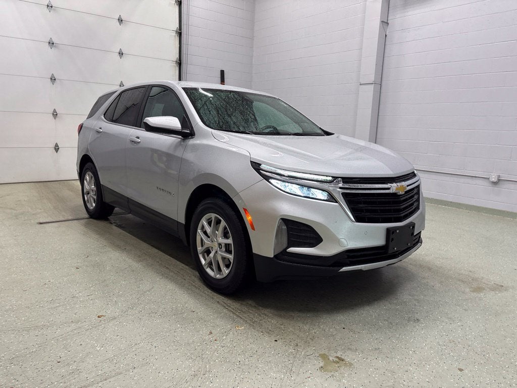 Used 2022 Chevrolet Equinox 2FL with VIN 2GNAXTEV0N6111546 for sale in Rogers, MN