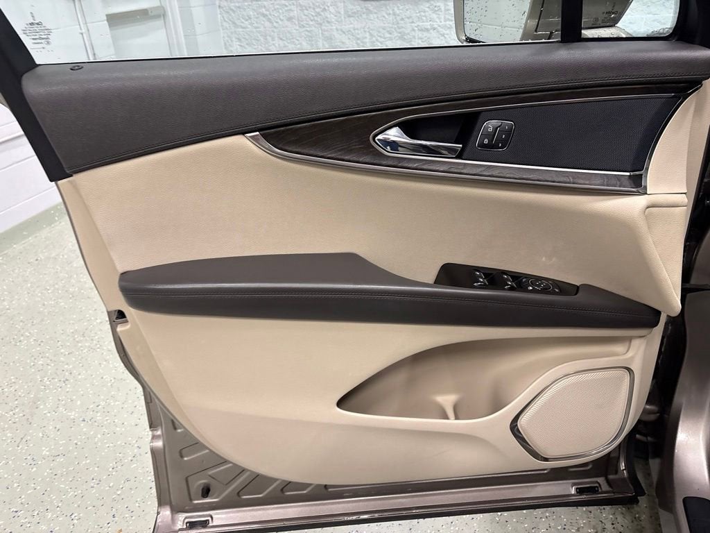 2019 Lincoln Nautilus Select