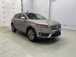 2019 Lincoln Nautilus Select