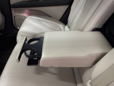 2019 Lincoln Nautilus Select