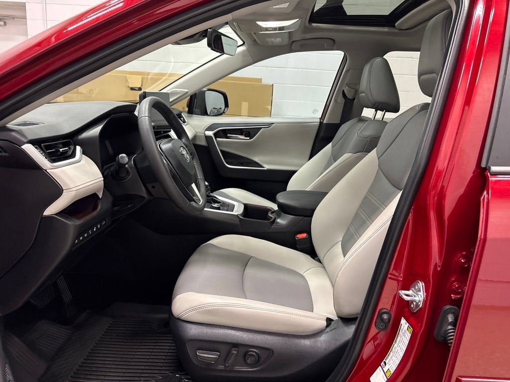 2025 Toyota RAV4 Limited