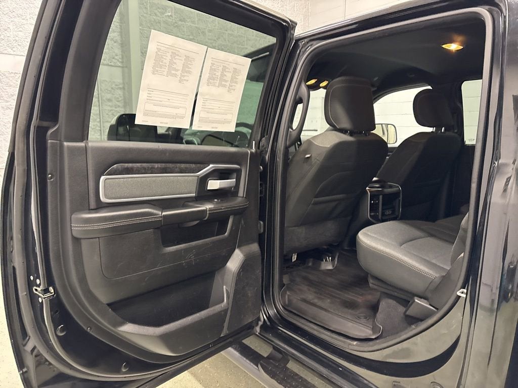 2022 RAM 2500 Big Horn Crew Cab 4x4 6'4" Box